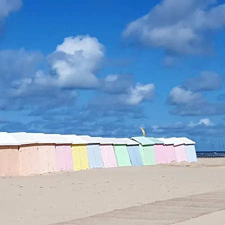 Les Coquillages, Plage Et Centre A Pied, 2 Salles De Bains, Lits Faits Berck